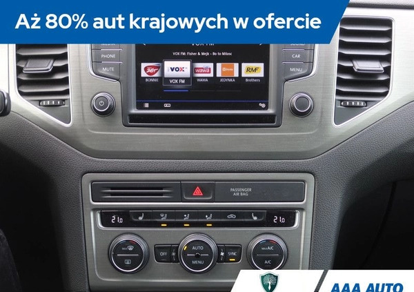 Volkswagen Golf Sportsvan cena 56000 przebieg: 129069, rok produkcji 2017 z Chodzież małe 232